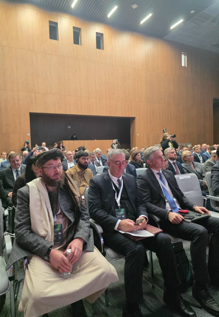 وزیر زراعت در کنفرانس صحت حیوانی در مسکو شرکت کرد