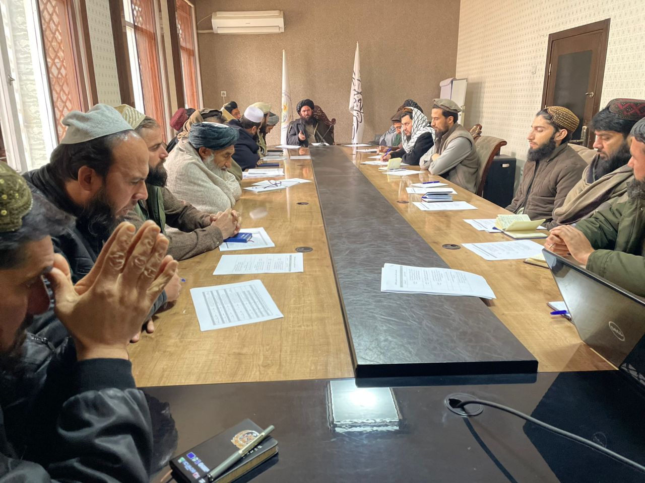 جلسه مسئولین منابع طبیعی وزارت زراعت، آبیاری و مالداری برای بررسی طرح افزایش و مدیریت عواید برگزار شد