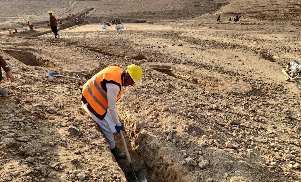 دهلمند په موسی کلا ولسوالۍ کې د  چک‌ډېم د جوړولو چارې پیل شوې