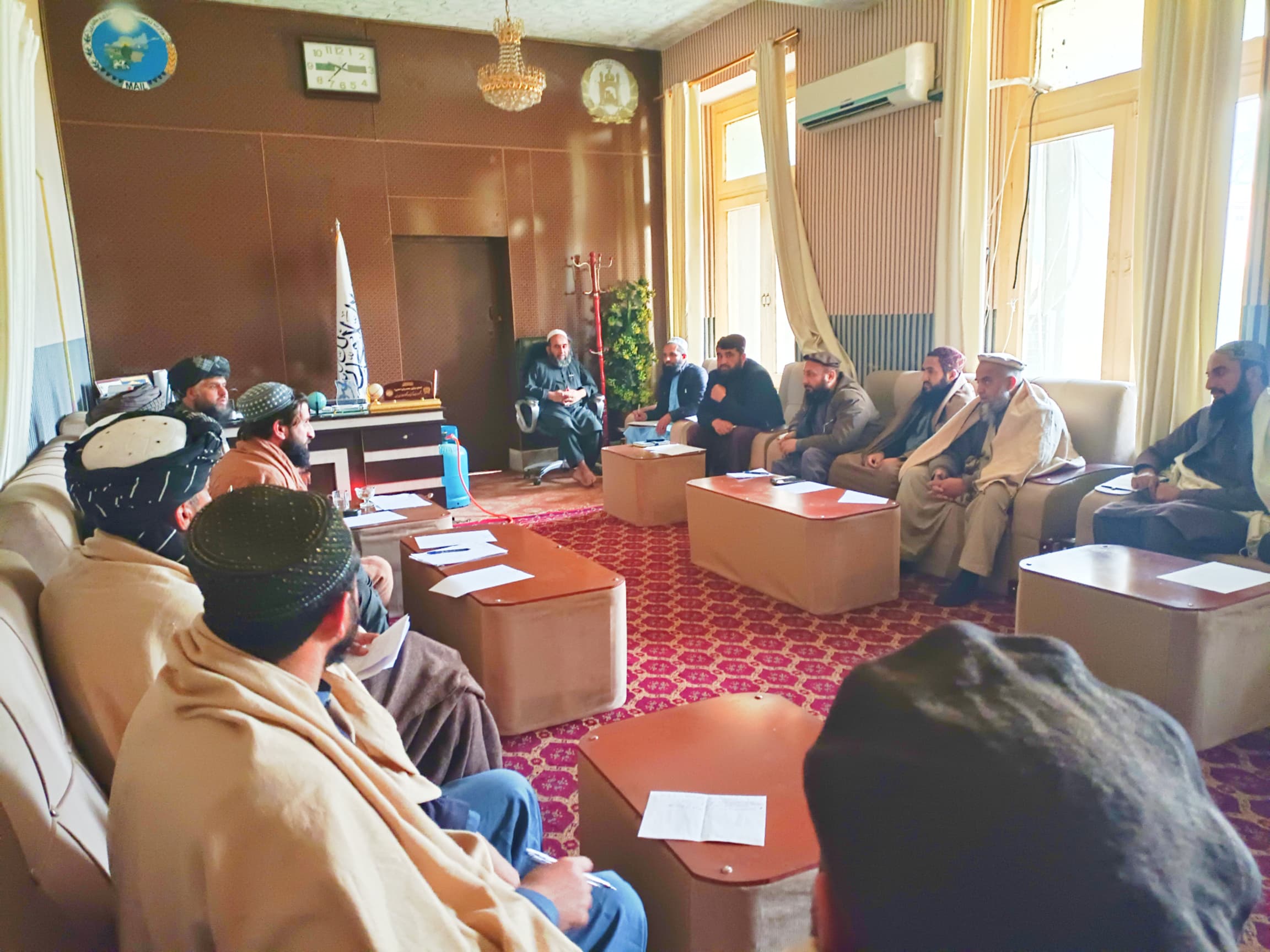 ننګرهار کې د کرنیزو او مالدارۍ  پروژو د چټک تطبیق، پروسس مرکزونو ارزونه او ادارې اصلاحاتو په پار هلې ځلې