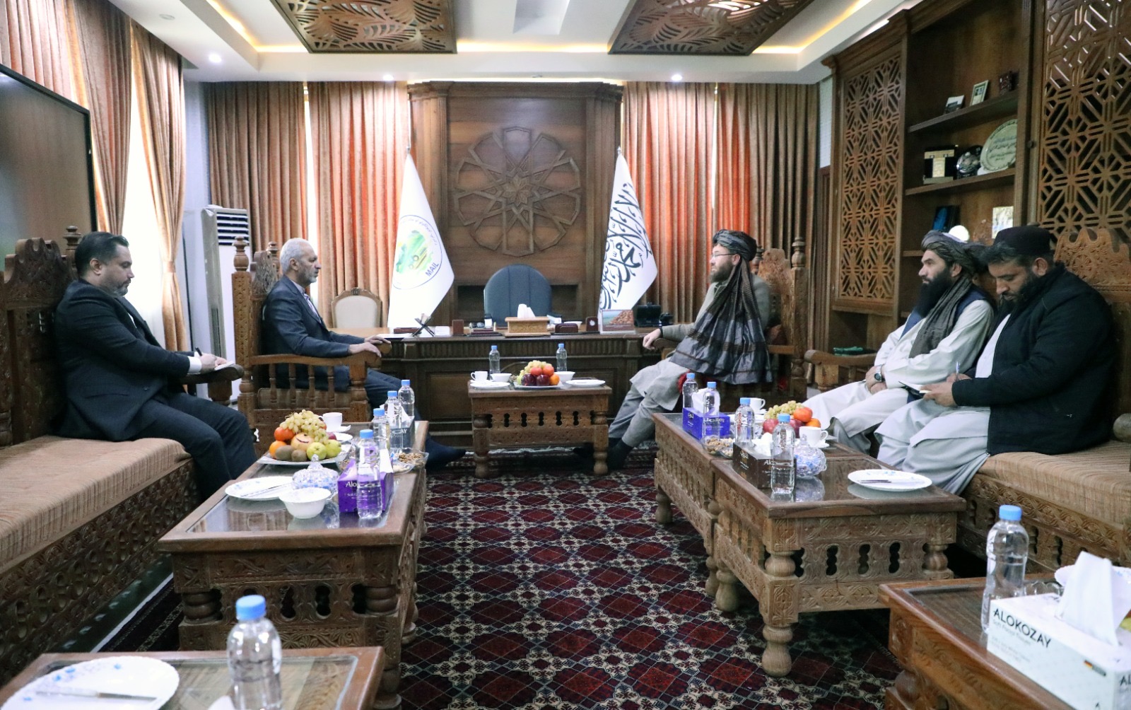 وزیر زراعت با سفیر ایران در افغانستان دیدار کرد