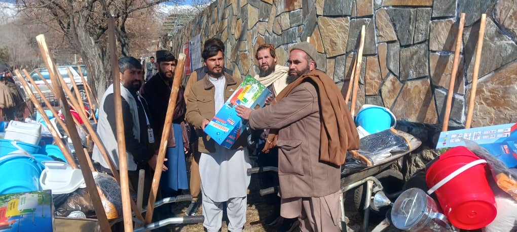 در دو ولسوالی کابل وسایل بڼوالى بر ده‌ها بڼوال توزیع شد