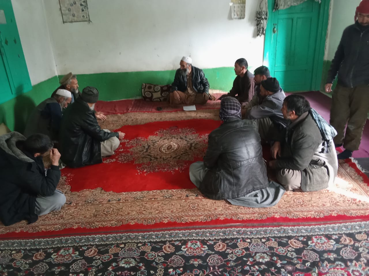 د میدان وردګو جلریز ولسوالی کې لسګونه بزګران وروزل شول