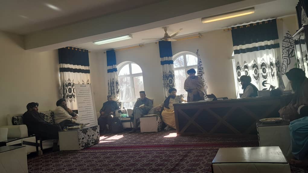 سوېل‌ختیځو ولایتونو د کرنې وزارت له لوري کډوالو ته د غنمو او نغدي مرستو د وېش بهیر پیل شو