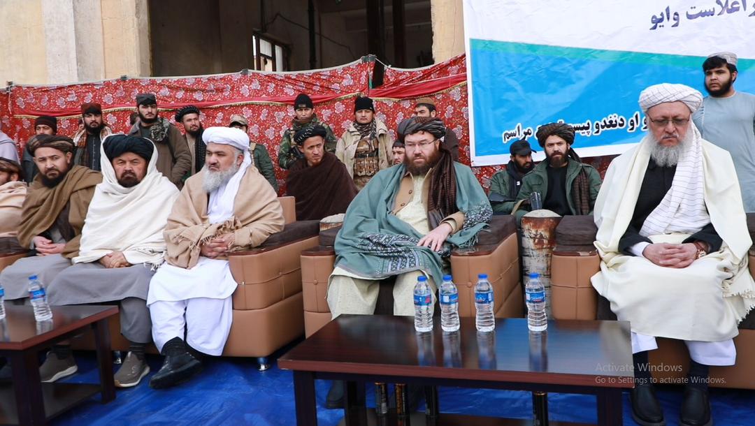 بېرته راستنو شويو کډوالو لپاره د غنمو او نغدي مرستو د وېش بهیر د پیل په موخه بلخ ته د لوړپوړي پلاوی سفر