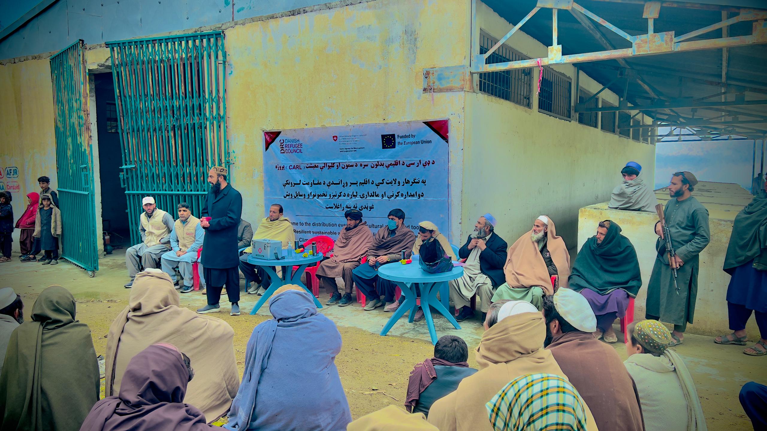 ننګرهار کې سلګونو اړمنو کورنیو سره د مېږو مرسته ترسره شوه