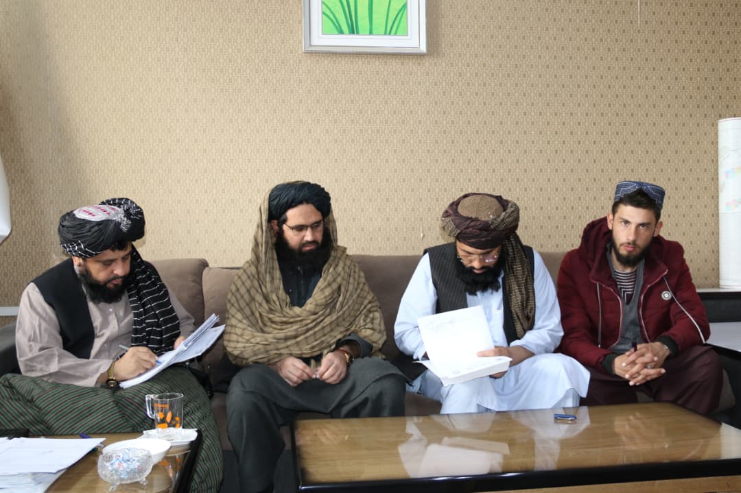 د کرنې وزارت د اراضۍ ریاست له‌خوا یو شمېر امارتي ادارو ته ځمکه ولېږدول شوه 