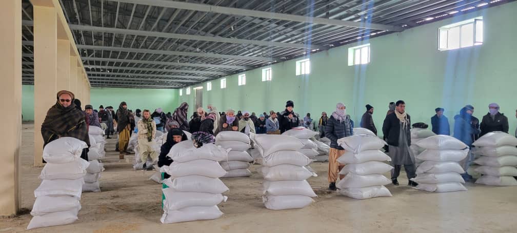افتتاح برنامه توزیع گندم خوراکی و پول نقد برای مهاجرین عودت‌کننده در غور