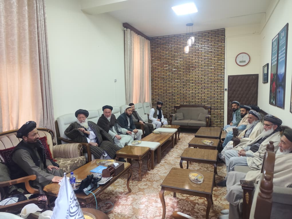 دیدار معین مالی و اداری وزارت زراعت با مجاهدین و متنفذین محلی تخار 