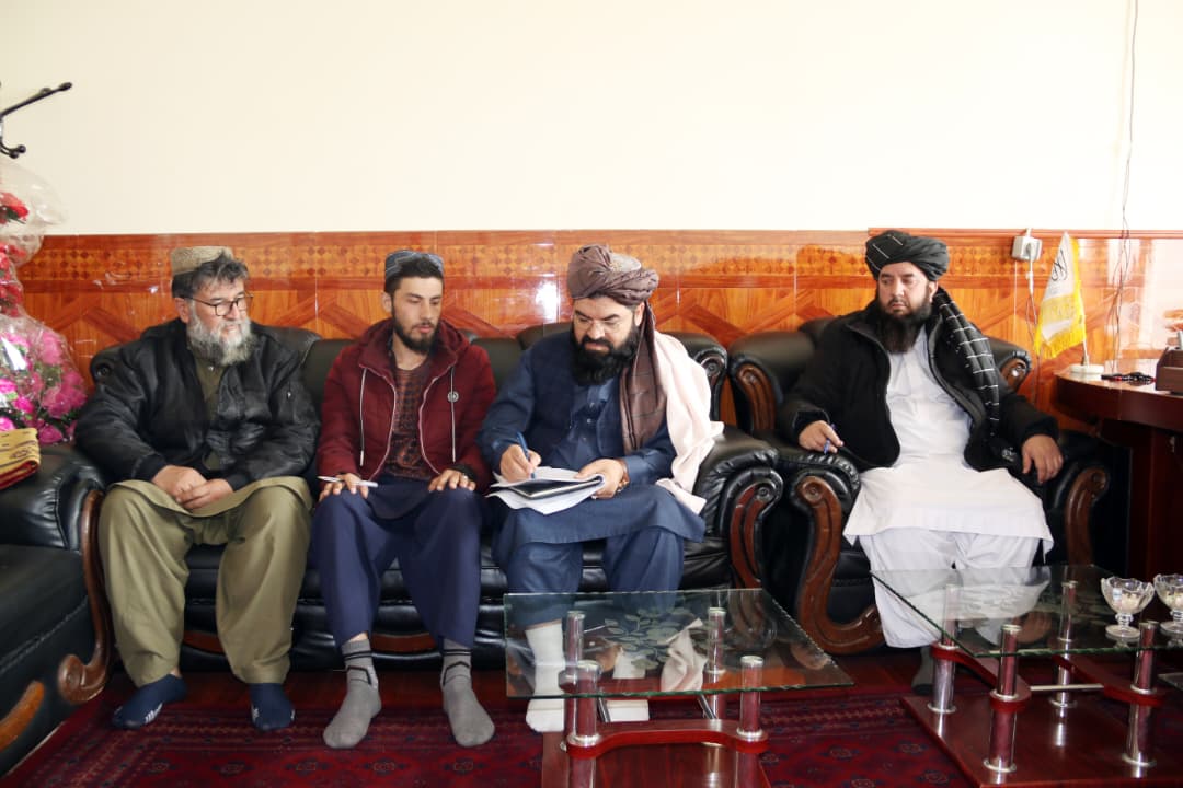 د کرنې وزارت له‌خوا پوهنې وزارت ته ځمکه ولېږدول شوه 