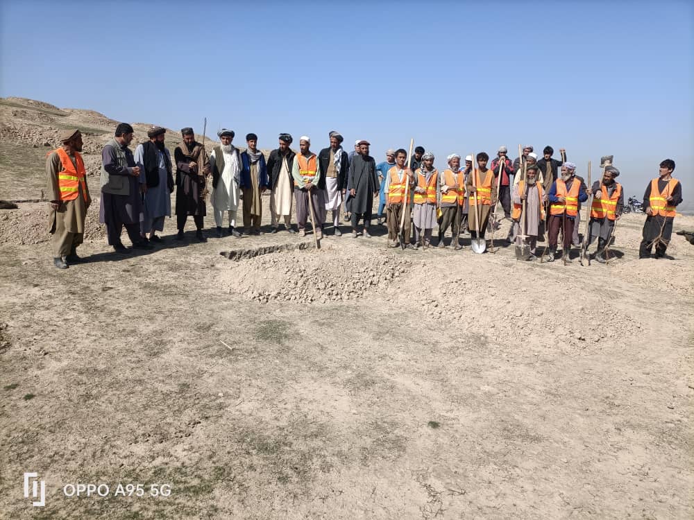 نظارت از تطبیق برنامه پول در بدل کار در ولسوالی ینگی‌قلعه