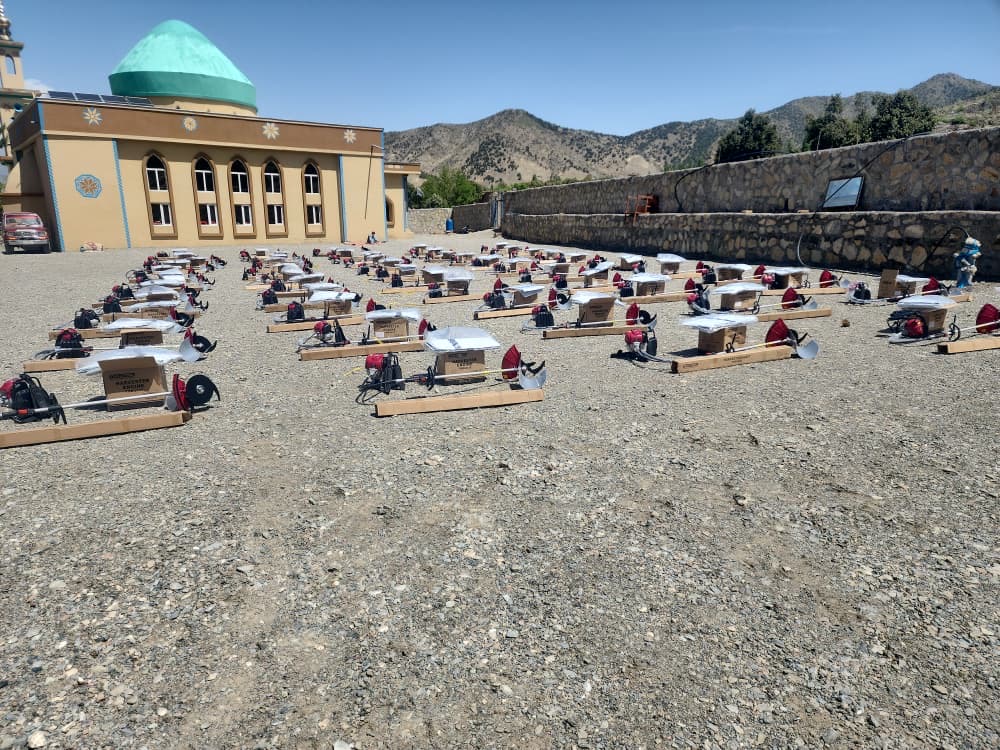 پکتیا کې د کرنې ریاست په همغږۍ سلګونو بزګرانو سره د اړینوتوکو مرسته وشوه