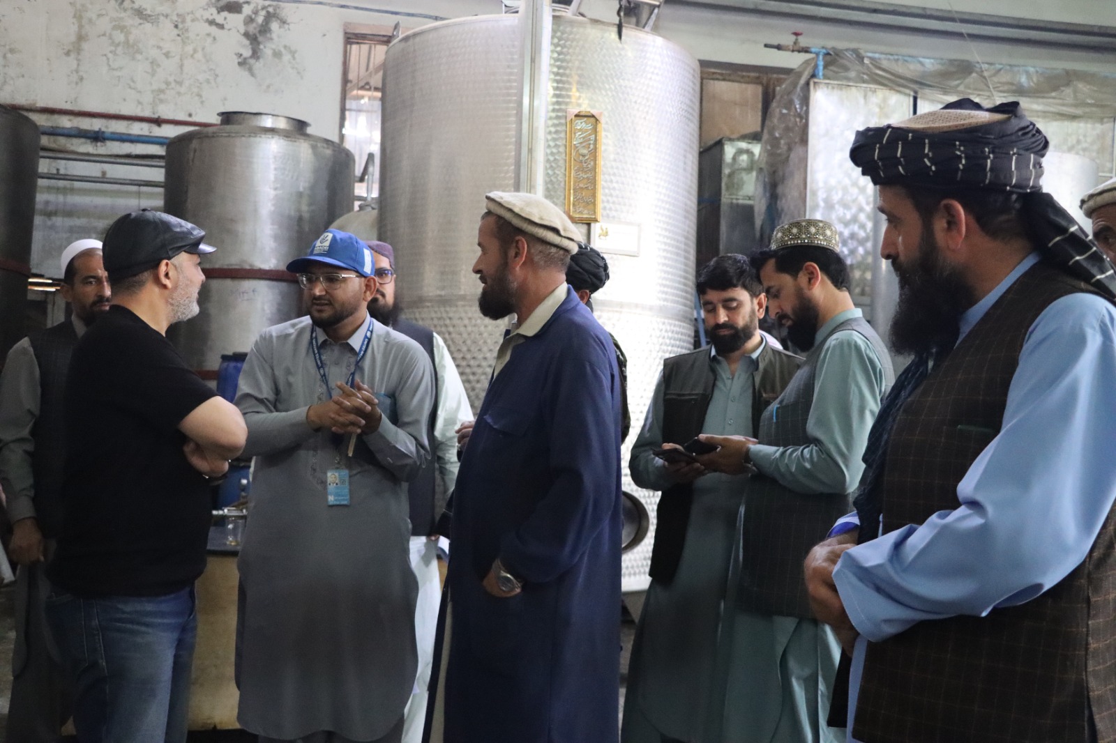 د ننګرهار وادي کرنیز شرکت رییس د ملګرو ملتونو پراختیایي پروګرام له چارواکو سره وکتل