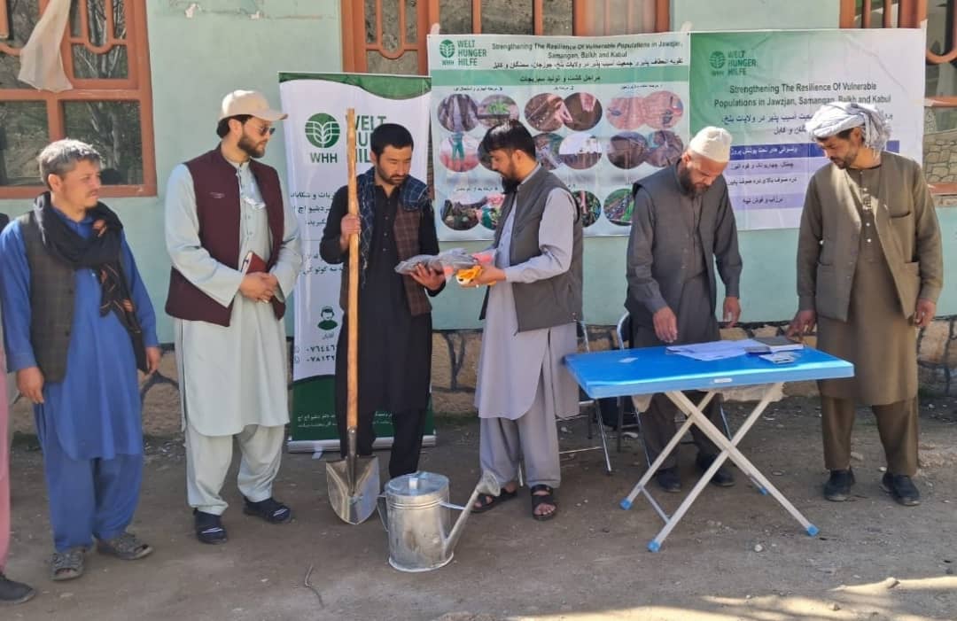 توزیع بسته‌های باغچه خانگی برای ۲۵۰ خانواده در سمنگان