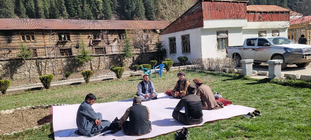 نورستان کې د کرنې سکتور د پیاوړتیا لپاره مهمې ناستې؛ د پروژو شفاف تطبیق، د بزګرانو ملاتړ او د ځنګلونو ساتنه لومړیتوب وبلل شول