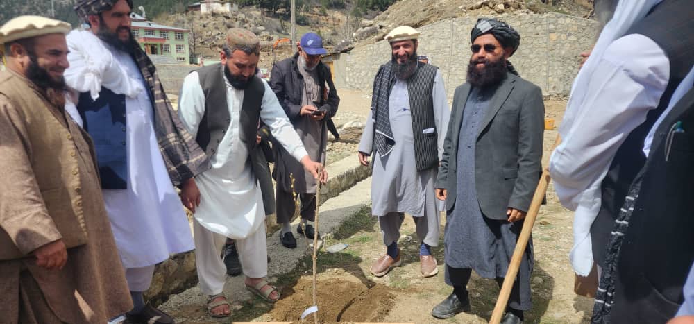 نورستان کې د نیالګیو کېنولو پسرلنی ملي کمپاین پیل شو