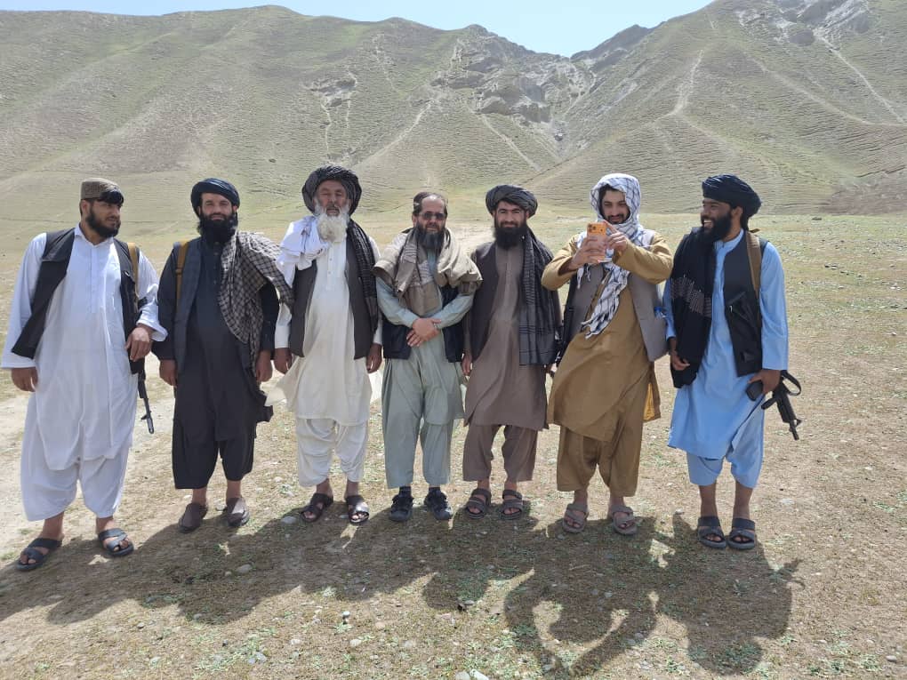 د څړځایونو د سروې او تثبیت په‌پار تخار ولایت ته د تخنیکي پلاوي سفر 