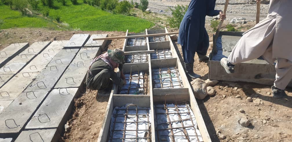 نظارت از روند پیشرفت کار یک کانال آبیاری ۵۰۰ متری در ولسوالی خاکجبار کابل