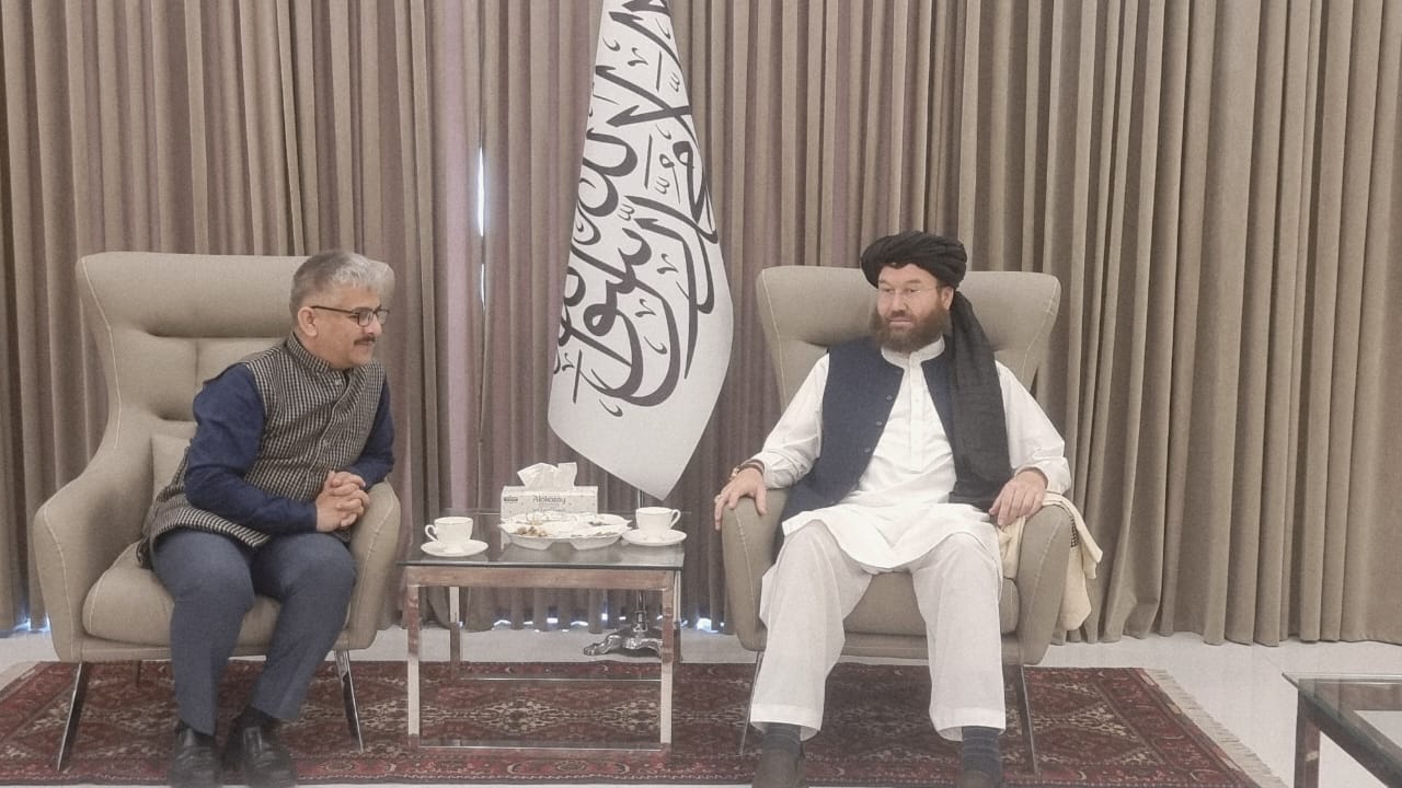 وزیر زراعت، آبیاری و مالداری عازم هند شد