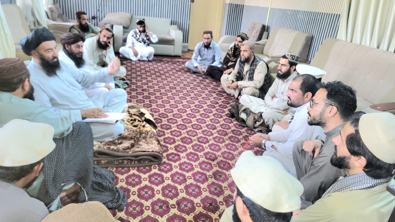 د اوبو د ښه مدیریت او پروژو د ارزونې په موخه د کرنې وزارت د اوبو لګولو او نوې ټکنالوژۍ رییس ننګرهار ته سفر وکړ