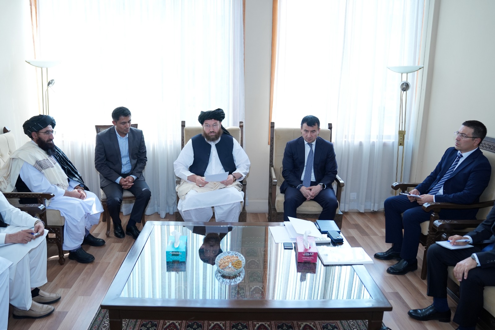 دیدار وزیر زراعت افغانستان با معاون صدراعظم اوزبیکستان