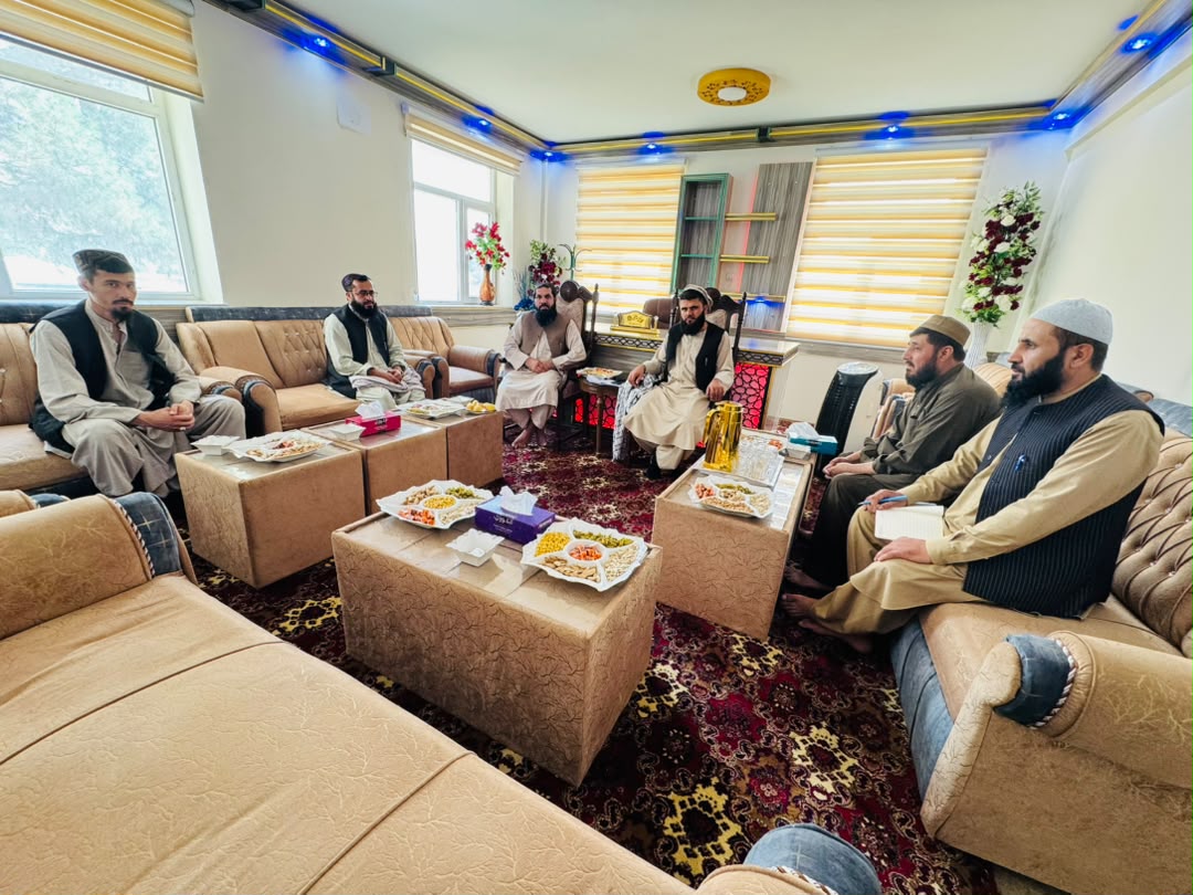 نشست رئیس زراعت ولایت بدخشان با هیئت وزارت زراعت
