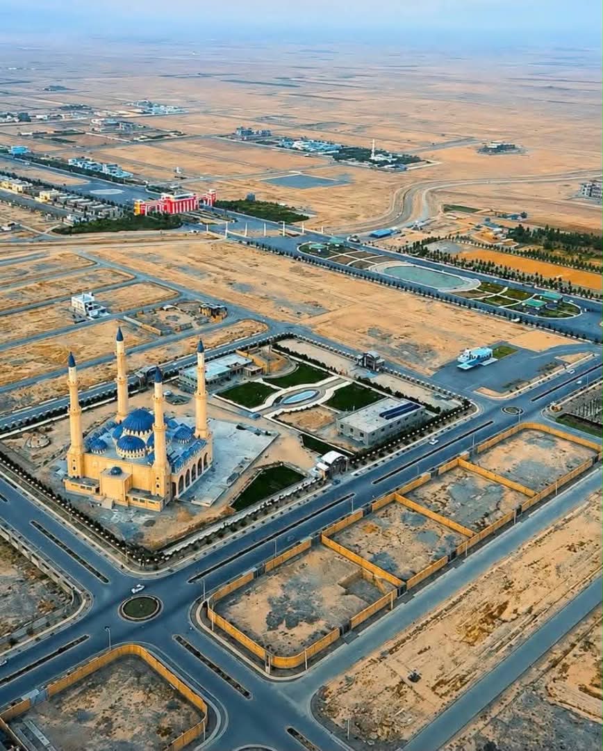 د کرنې وزارت له لوري د کندهار په عینو مېنه کې د معیاري ښارګوټي جوړولو په‌پار ۹۶۰۰ جریبه ځمکه ولېږدول شوه