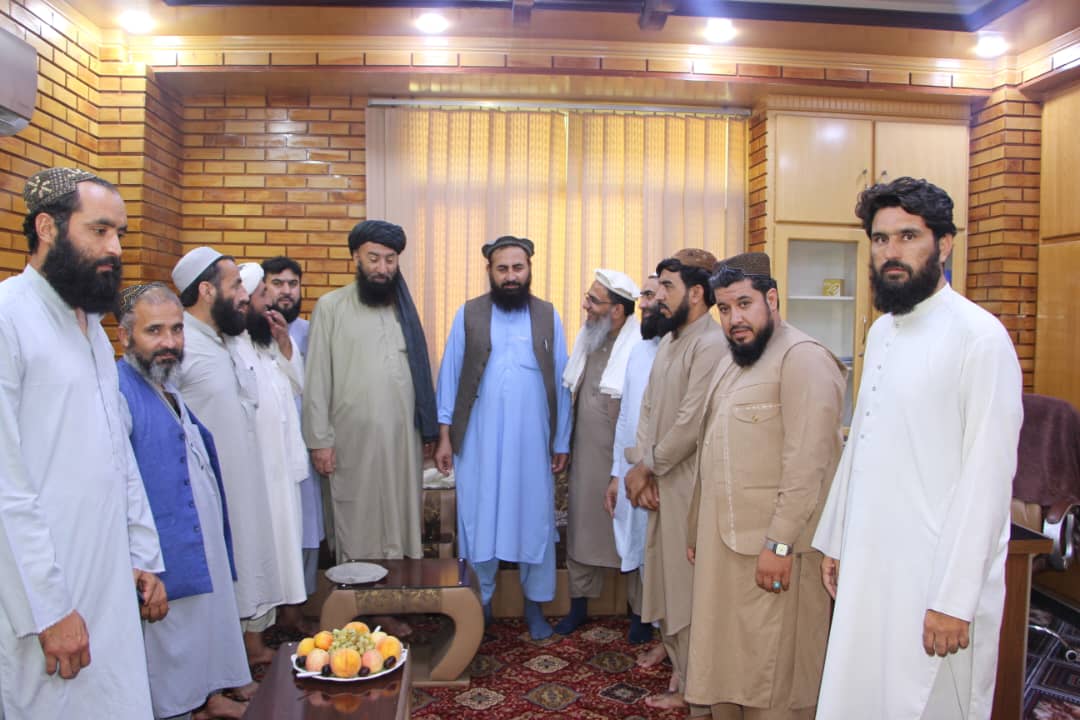 د کرنې وزارت د مالدارۍ رییس د مالدارۍ سکتور د پیاوړتیا او ستونزو د حل په موخه ننګرهار ته سفر وکړ