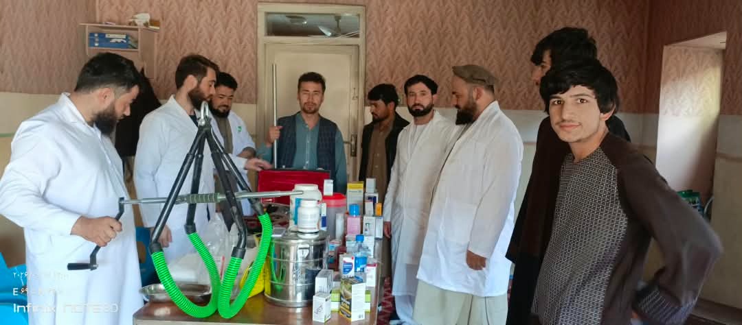 در تخار برای محصلین انستیتیوت وترنری فرخار برنامه آموزشی و عملی صحت حیوانی برگزار شد