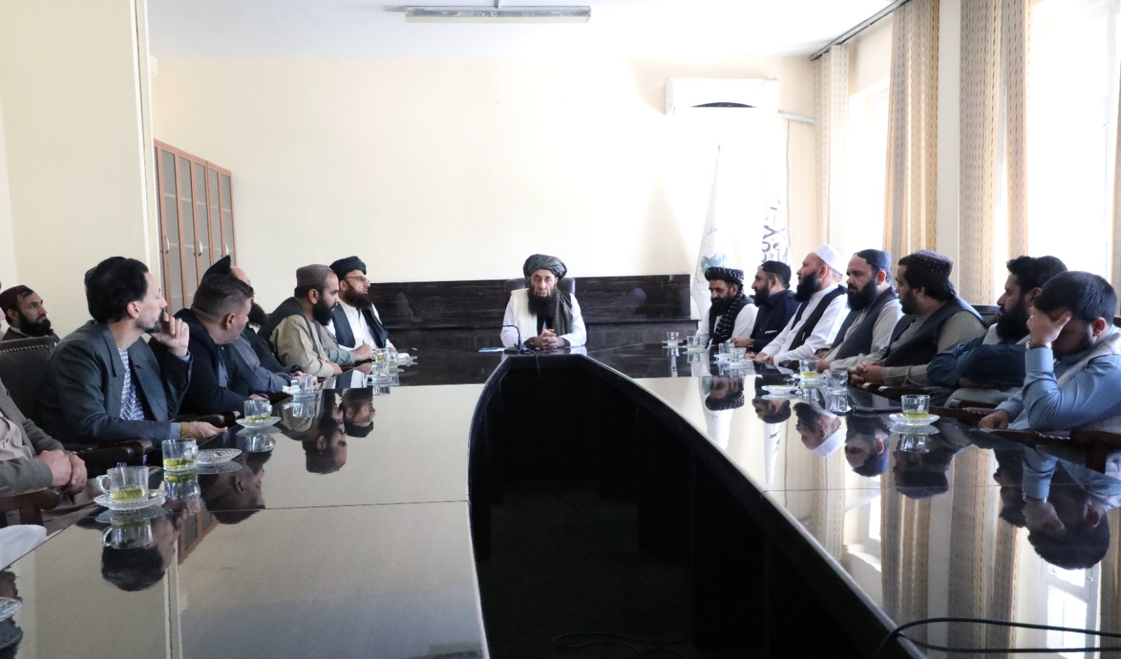 تأکید معین زراعت و مالداری بر خودکفایی در سکتور مرغداری